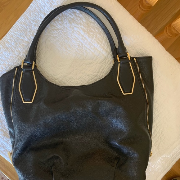 Michael Kors Handbag - Picture 5 of 7